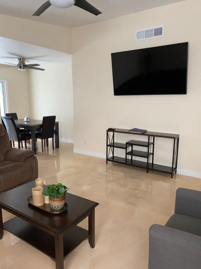 Newly Remodeled Family Friendly 3B/2B House Βίλα Henderson Εξωτερικό φωτογραφία